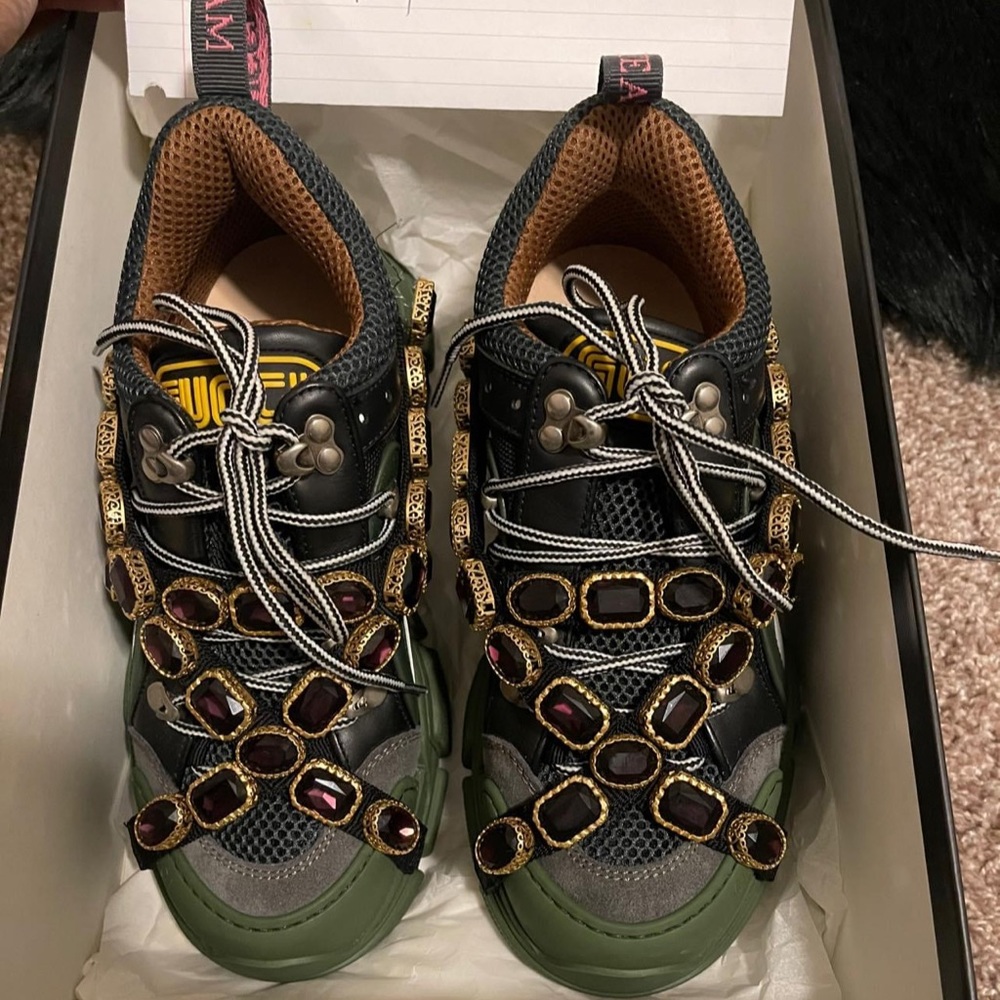 Gucci Flash Trek Sneakers-Excellent Condition- Size 38 fits a 7.5-8